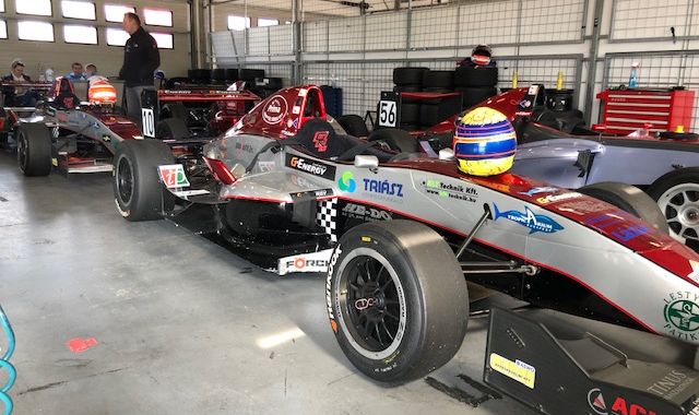 Nemzetközivé bővül a Gender Racing Team!