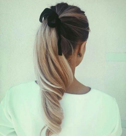 Top10: újra hódít a magasan összefogott copf