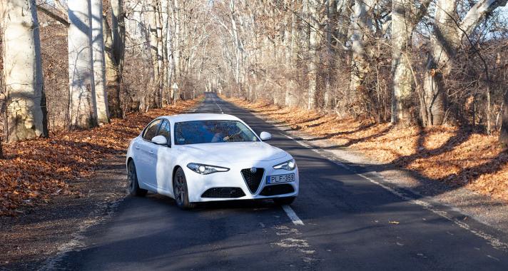 Vérpezsdítő vezetési élmény - Kipróbáltuk az Alfa Romeo Giulia-t