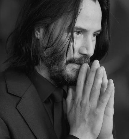 „Ha egy dolog véget ér, akkor tanuld meg, hogy tényleg vége van. Ne nézz vissza!” - Idézetek Keanu Reevestől