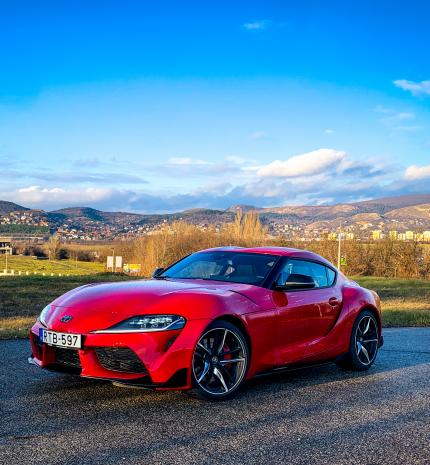 Semmi sem az, aminek látszik – Toyota Supra