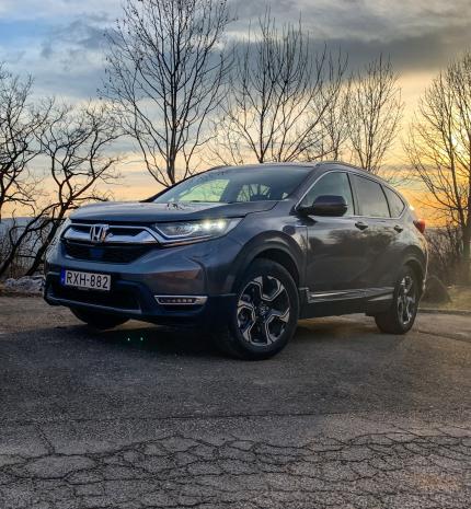 Majdnem tökéletes! - Honda CR-V 2.0 Hybrid Lifestyle