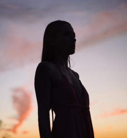 Hogyan dolgozzunk fel egy érzelmi traumát?