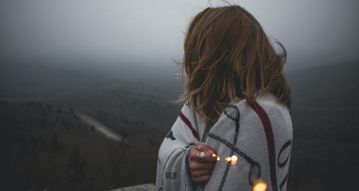 4 tipp, hogy megnyugodj, amikor pánikrohamod van