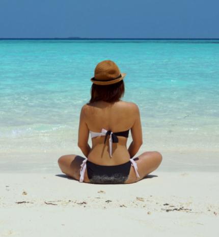 Élvezd a napbarnította bőr ragyogását. Nyaralás nélkül.