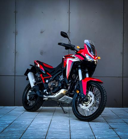 Van, hogy a kevesebb több – Honda Africa Twin