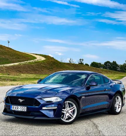 Autó & Motor - Egy őszinte autó – Ford Mustang GT 5.0 V8 450LE