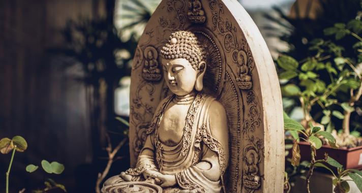 'Ha valami fáj a lelkednek, nézz mélyen magadba, és gondolkozz.' - A buddhizmus tanításai