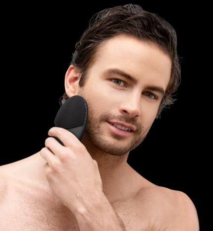 Mi kell a férfinak? 4 őszi szépségújdonság az ápolt külsőhöz