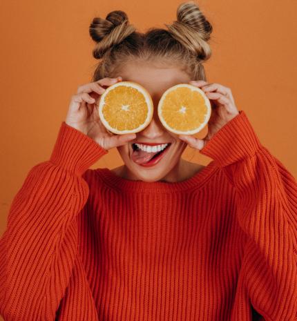 Igazi csodaszer a bőr számára: a C-vitamin