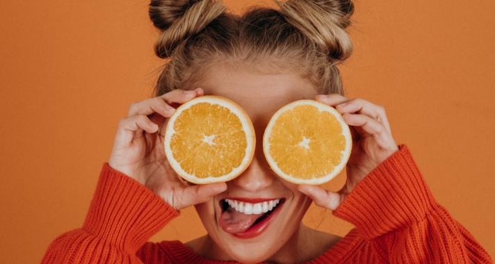 Igazi csodaszer a bőr számára: a C-vitamin