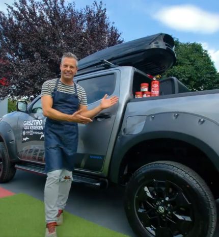 Grillparti bárhol, bármikor – Különleges Navarával állt elő a Nissan