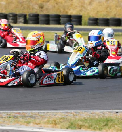 Két dobogós hely két technikával