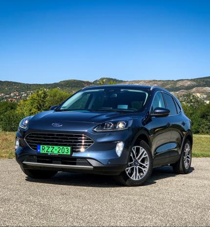 Szinte csak érzelemből - Ford Kuga Plug-in