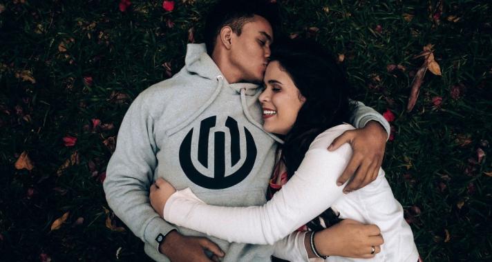 Szólalj meg végre, hiszen nem tudja!