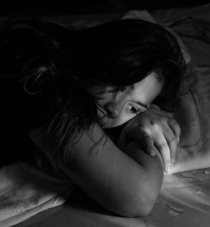 Elhulló könnyeimben