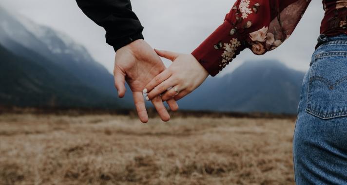 Sérült férfi önbizalomhiánnyal társat keres