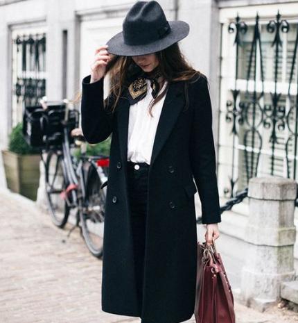 Stílusiskola: így viseld a szezon stílusos kiegészítőit, a kalapokat