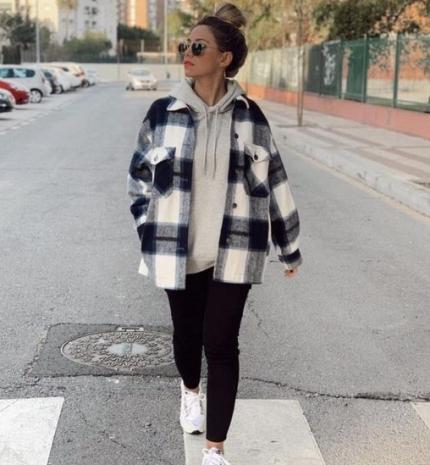 Stílusiskola: tavaszi outfitek oversize ingekkel