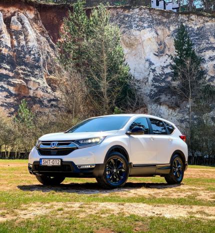 Kompromisszumok helyett – Honda CR-V Sport Line Hybrid 2.0 -MMD FWD