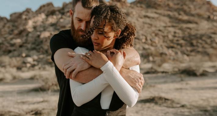 Mi okozza az elköteleződéstő való félelmet?