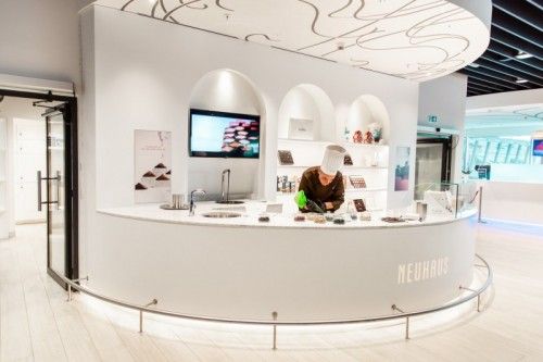 Harmadik alkalommal lett Európa legjobb reptéri várója a Lexus által jegyzett brüsszeli ’THE LOFT’