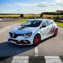 Street Legal – Renault Mégane RS Trophy-R - Autó & Motor, divat, életmód, stílus