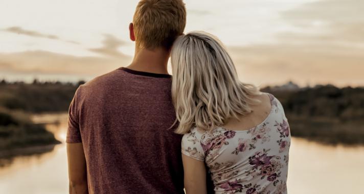 Mi történik, ha találkozol valakivel, akit nem csak a tündöklésed érdekel?