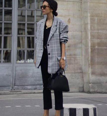 Stílusiskola: így viselj tavasszal oversize blézereket