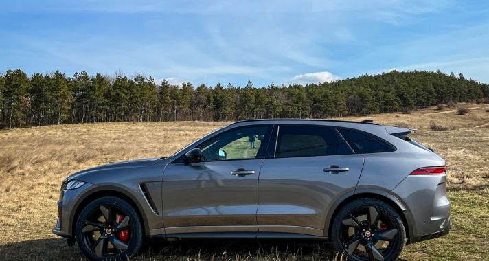 A Jaguar legélesebb foga – Jaguar F-Pace SVR