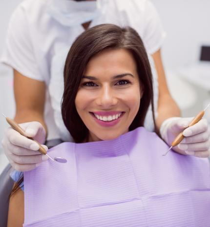 Fogászati kezelések elérhető árakon