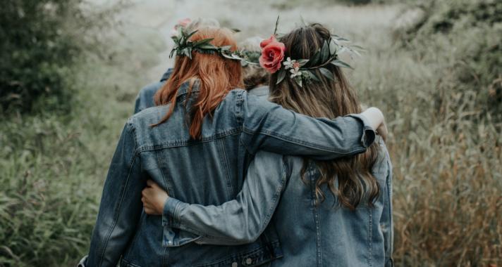 Miért ennyire nehéz a mai társadalomban valódi barátságokat fenntartani?