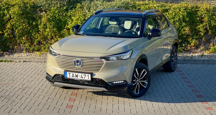 Mindig új formában – Honda HR-V e:HEV Advance Style