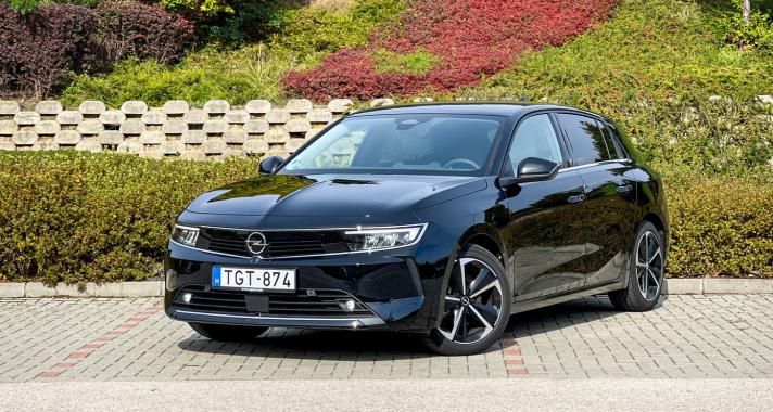 Jó lesz-e számára a csillagok állása? – 2022 Opel Astra 1,5 dízel Elegance
