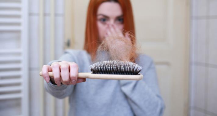 Hogyan előzhető meg az őszi hajhullás