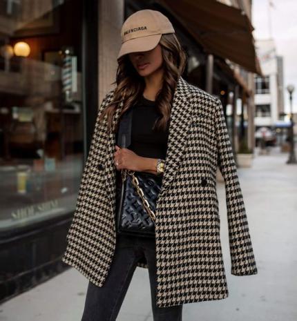 Stílusiskola: így viselj ősszel baseball sapkákat