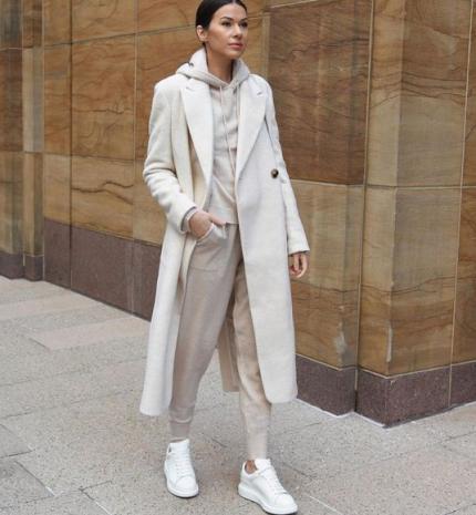 Stílusiskola: így viselj ősszel fehér kabátokat