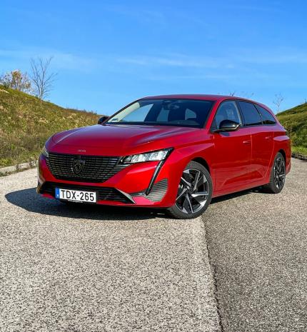 Nagyobb helyre fel és ne unatkozz!  – Peugeot 308 SW 1.2 Allure