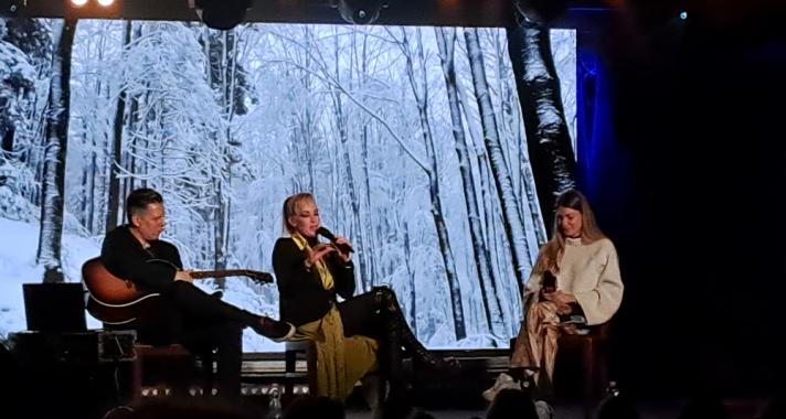 Amikor jön a vihar, megfogjuk egymás kezét - avagy Pásztor Anna volt a legutóbbi vendég a Hajógyár színpadán