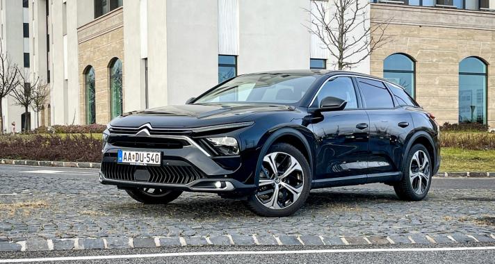 Olyan, mint a Citroën általában. Nonkonformista! – Citroën C5 X Feel Plus 1.2l