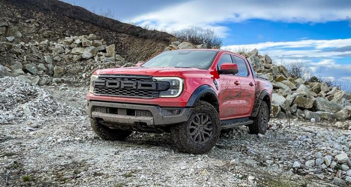 Versenytárs nélkül – Ford Ranger Raptor 3.0 Eco Boost