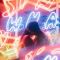 Egy extrovertált és egy introvertált szerelme - Keresd a nőt!, divat, életmód, stílus