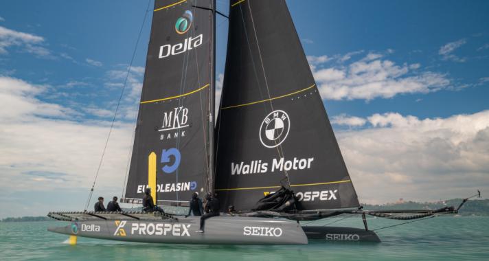 A Kékszalag egyik legfiatalabb esélyesét a BMW Wallis Motor támogatja a felkészülésben