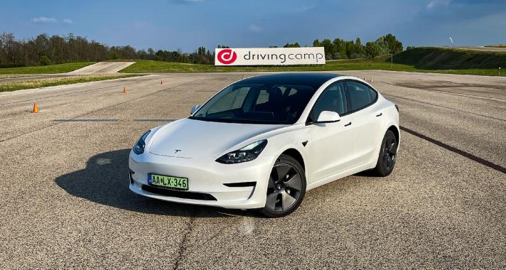A legjobb alternatíva – Tesla Model 3