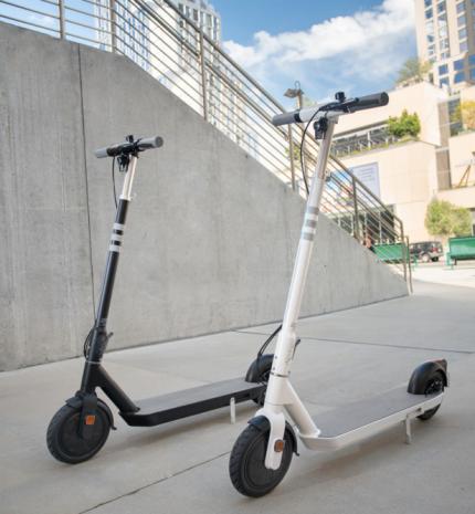 Viczián Viktória és Somhegyi Krisztián a szerelmes rollerezők