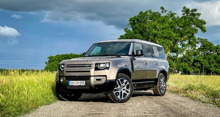 Ki a kicsit nem becsüli, vehet nagyobbat – Land Rover Defender 130 D300 AWD