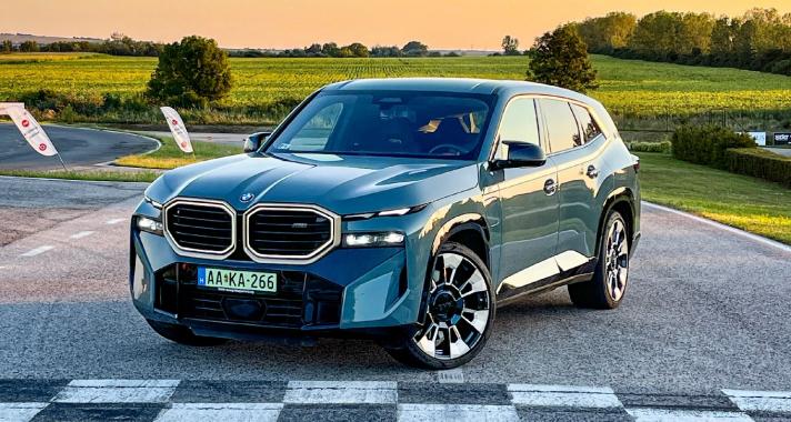 Irgalmatlan – BMW XM