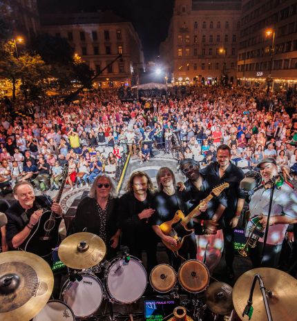 Leslie Mandoki- Mandoki Soulmates koncertről- Budapest és Kolozsvár