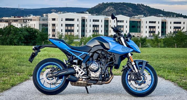 Élmény, játék, szórakozás – Suzuki GSX-8S