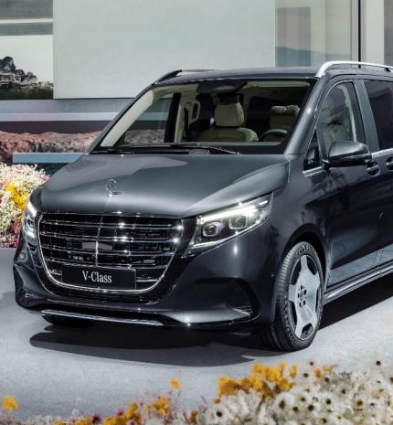 Közép-európai régióban, elsők közt tekinthettük meg a 2024-től elérhető új Mercedes-Benz V-osztályt